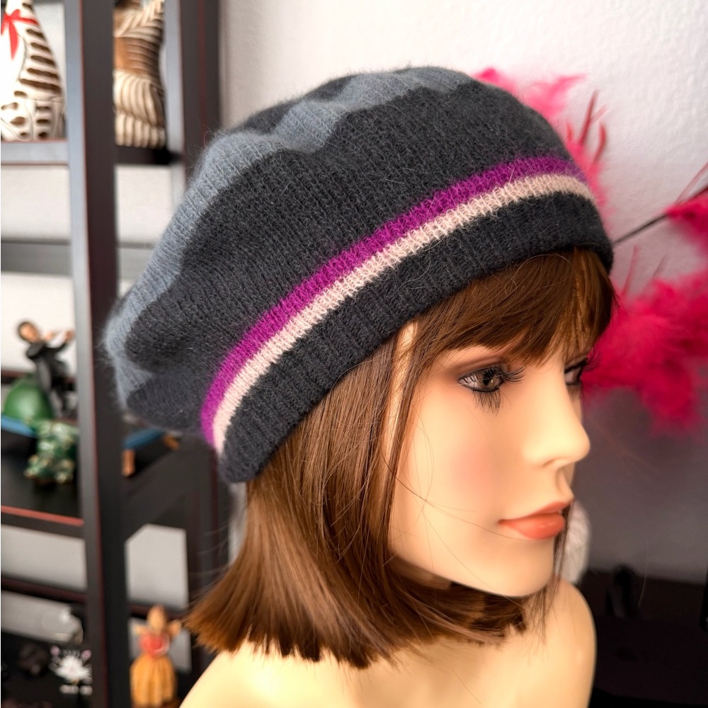 Aris Charcoal, Black and Violet Striped Beret